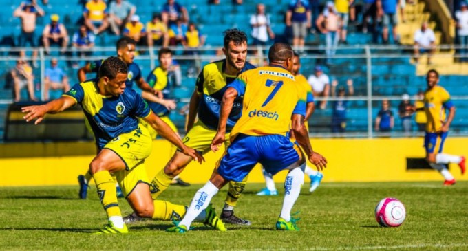 COPA WIANEY CARLET : Real volta a vencer o Lobo e garante vaga nas quartas de final