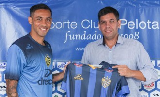 PELOTAS : Lobo apresenta lateral