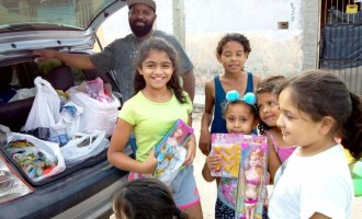NAVEGANTES :  Brinquedos e solidariedade na promoção “Algo a mais”