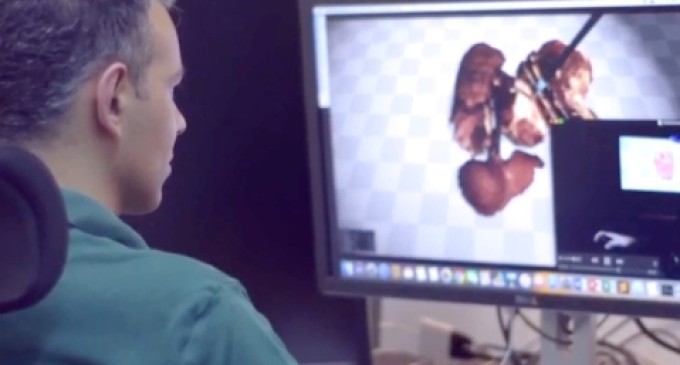 Simulador de realidade virtual reduz tempo de treinamento de cirurgião em operações de risco