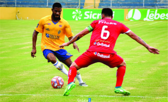 Pelotas tenta recuperar normalidade em campo