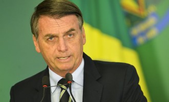 PGE defende que Bolsonaro se torne inelegível por mentiras sobre urnas
