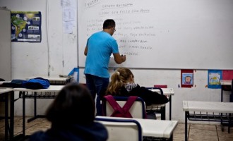 REDE PÚBLICA DO ESTADO : Lei permite renovação de contratos temporários de professores