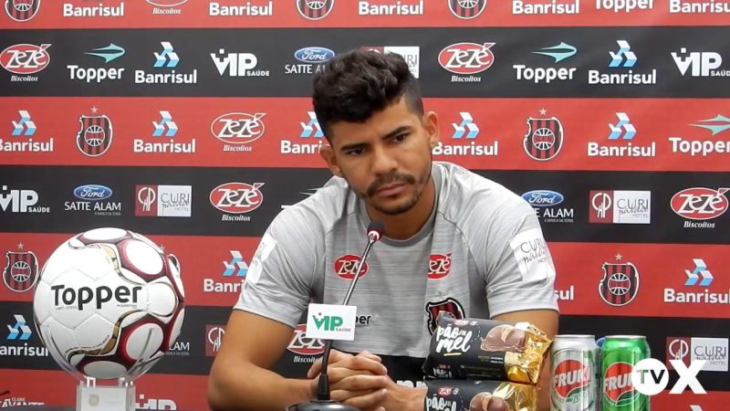 PELOTAS Léo Bahia reforça o elenco do Lobo Diário da Manhã