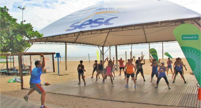 Final de semana tem oficina de skate, aulão de ritmos e o Incrível Hulk na praia do Laranjal