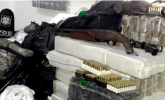 BM apreende mais de 500 quilos de drogas e arsenal em Rio Grande