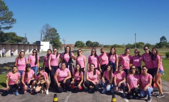 Charme feminino invade e dá show na pista da APA