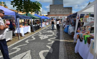 HOJE :  Largo do Mercado tem feira com inspiração na Páscoa