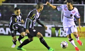 Brasil perde e iguala pior marca com RZ