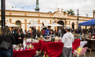 Mercado das Pulgas comemora 5 anos de atividades