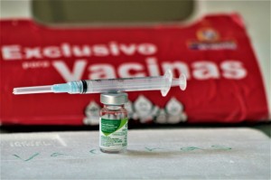 Campanha vai até o dia 31 de maio e a Secretaria de Saúde pede que a população procure as UBSs e o Centro de Especialidades para imunização