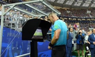 VAR : Apoio externo vira alvo de contestações