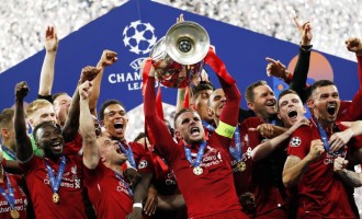 LIVERPOOL : O campeão voltou!