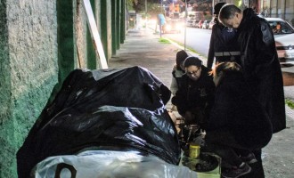 Frio é combatido com calor humano