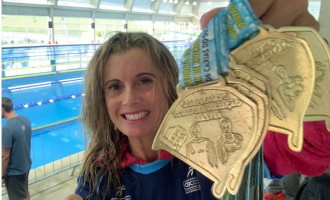 NATAÇÃO MASTER :  Nadadora pelotense brilha no Estadual