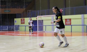 FUTSAL : Malgi vence super duelo na capital nacional Carlos Barbosa