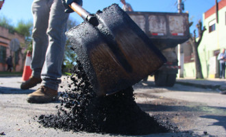 TAPA-BURACO : Obras exigem 30 toneladas de asfalto
