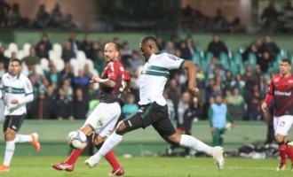 SÉRIE B  : Brasil cede no segundo tempo e é derrotado para o Coritiba