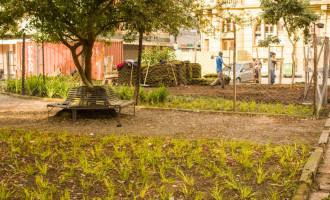 PAISAGISMO  : Obras na Praça Coronel Pedro Osório serão concluídas em mais três pontos