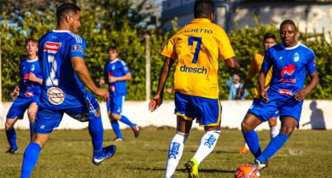 PELOTAS  : Gol no fim em São Lourenço
