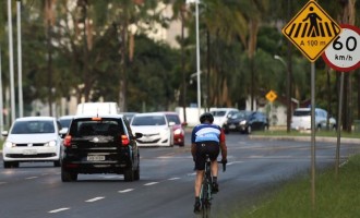 DetranRS oferece orientação a ciclistas