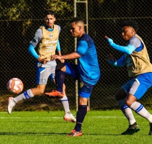 Ainda na sexta, Pelotas empatou com Grêmio sub-19 em jogo-treino Foto: Tales Leal / EC Pelotas