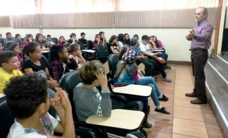 ESCOLA ADOLFO FETTER : Feira de Ciências Cesar Victora