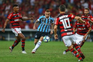 Só Everton na causa: Cebolinha é esperança no Maracanã rubro-negro Foto: Lucas Uebel / Grêmio FBPA