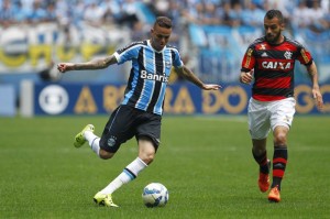 Luan gosta de marcar contra o Mengão Foto: Lucas Uebel / Grêmio FBPA