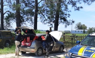 POLÍCIA RODOVIÁRIA FEDERAL : Flagrante para contrabando com 300 litros de bebidas alcoólicas