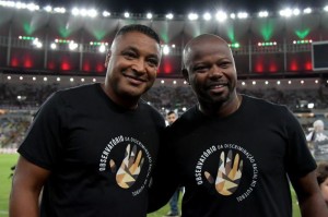 Roger Machado e Marcão, os únicos técnicos negros na Série A