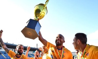 É CAMPEÃO! É CAMPEÃO!  : Pelotas coroa campanha evolutiva na Copa Verardi