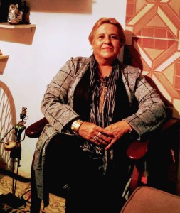 Escritora Olga Pereira 