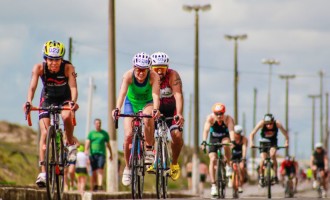 Atletas pelotenses se destacam no SESC Triathlon
