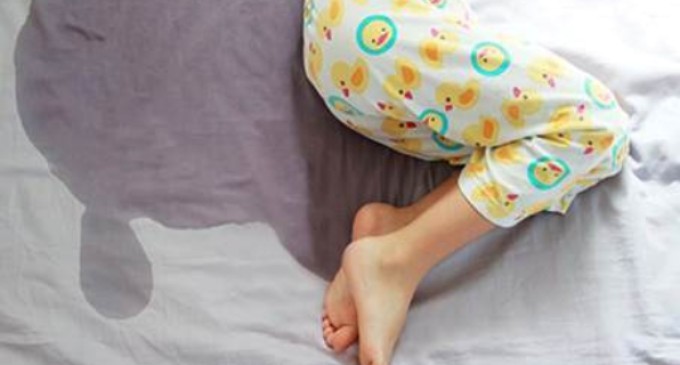 Punição atrapalha a melhora dos casos de xixi na cama