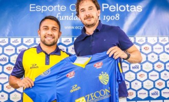 PELOTAS : Hugo Sanches na área