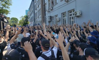 SEGURANÇA PÚBLICA :  Polícia Civil vai entrar em greve