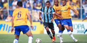 ÁUREO-CERÚLEOS faturaram o primeiro título em disputa na temporada FOTO: Lucas Uebel / Grêmio / Divulgação / DM 