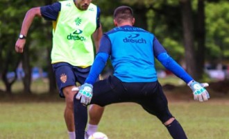 PELOTAS : Foco voltado para o Novo Hamburgo