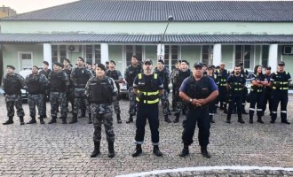 OPERAÇÃO INTEGRADA : Cem veículos abordados e duas armas apreendidas