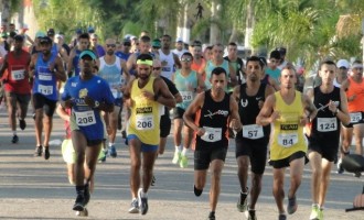 Cerca de 100 atletas participaram da 10ª Copa Laranjal de Atletismo