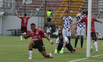 O ALÍVIO : Poveda marca o primeiro gol do Brasil no ano e time vence o São José