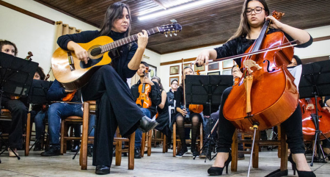 Orquestra Estudantil Municipal abre inscrições para aulas