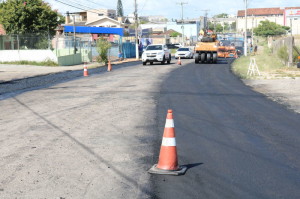 Primeira etapa de asfalto novo chega à rua Marcílio Dias