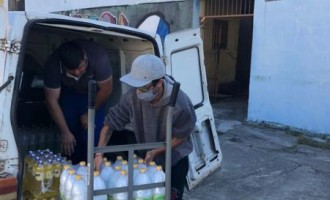 Rotary faz doações ao Albergue Noturno e  Amica