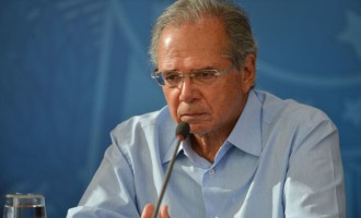 “Governo vai manter teto de gastos” diz Paulo Guedes