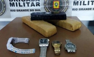 BRIGADA MILITAR : Batalhão de Choque prende  traficantes em flagrante