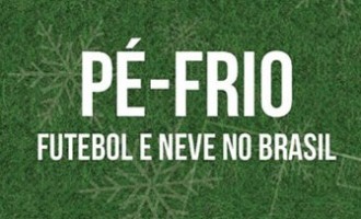 FUTEBOL COM NEVE :  O dia em que nevou em jogo do Farroupilha e outras histórias
