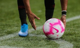 ESPORTE PELO MUNDO :  O gradual retorno do futebol na Europa