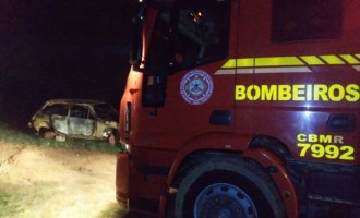 Seis veículos incendiados  na estrada de Corrientes